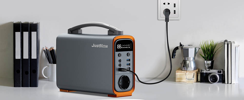 JustNow GT240 240W Portable Power Station, 240Wh LiFePO4 Battery Solar Generator, 60W PD Fast Charging, LED Light